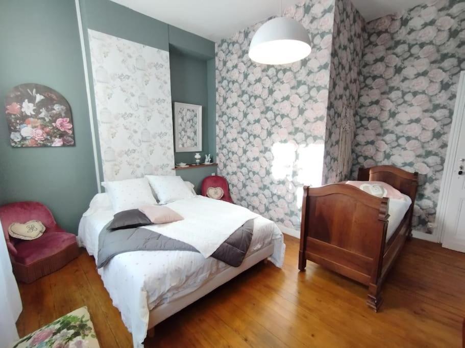 Gite La Burthe Monprimblanc 外观 照片