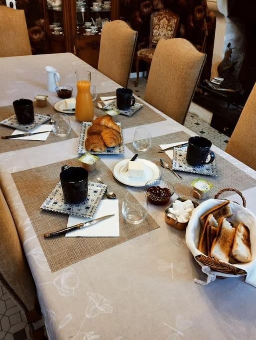 Gite La Burthe Monprimblanc 外观 照片